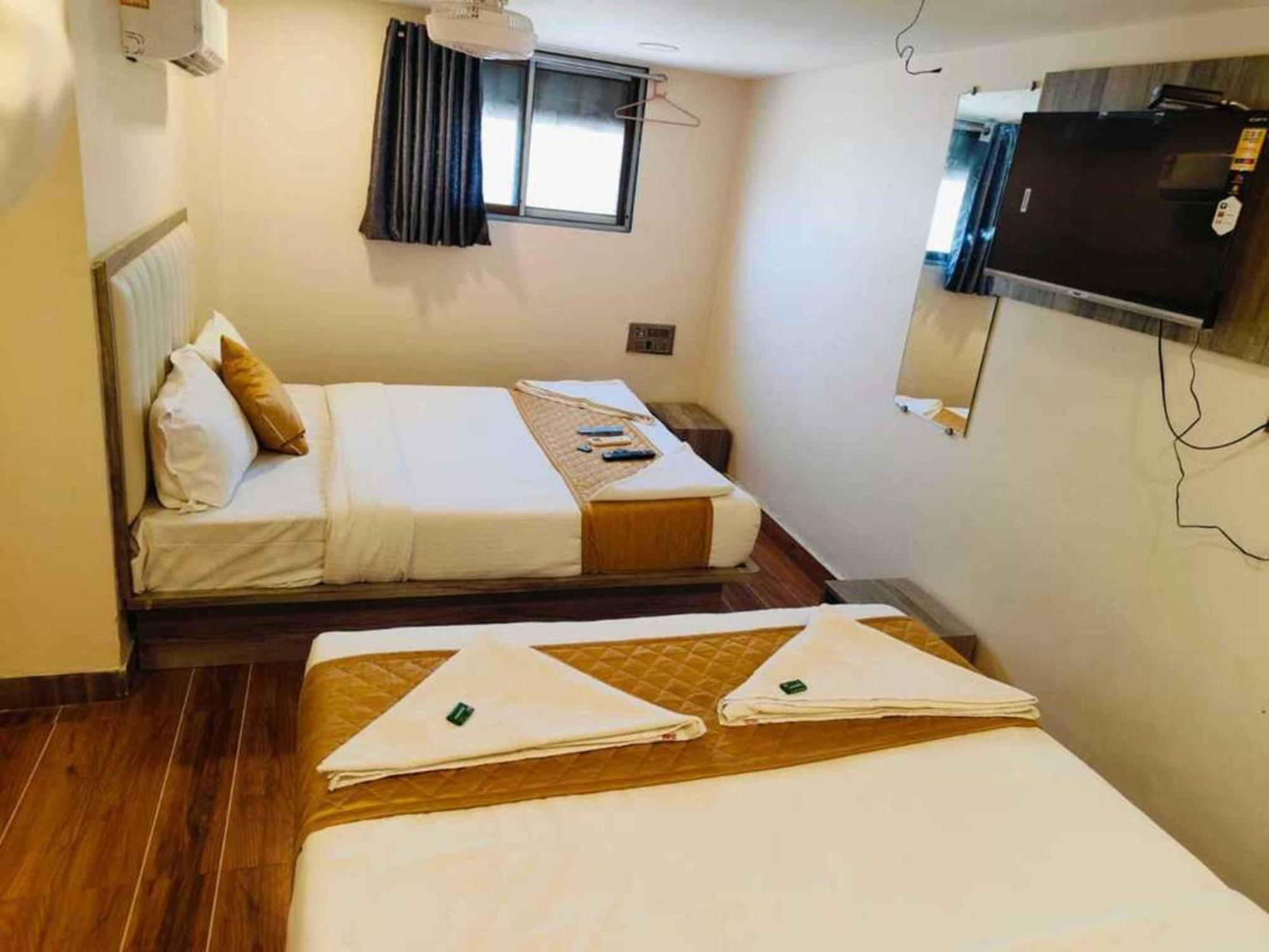 Hotel Pride Suites - Kurla West Mumbai Exteriör bild
